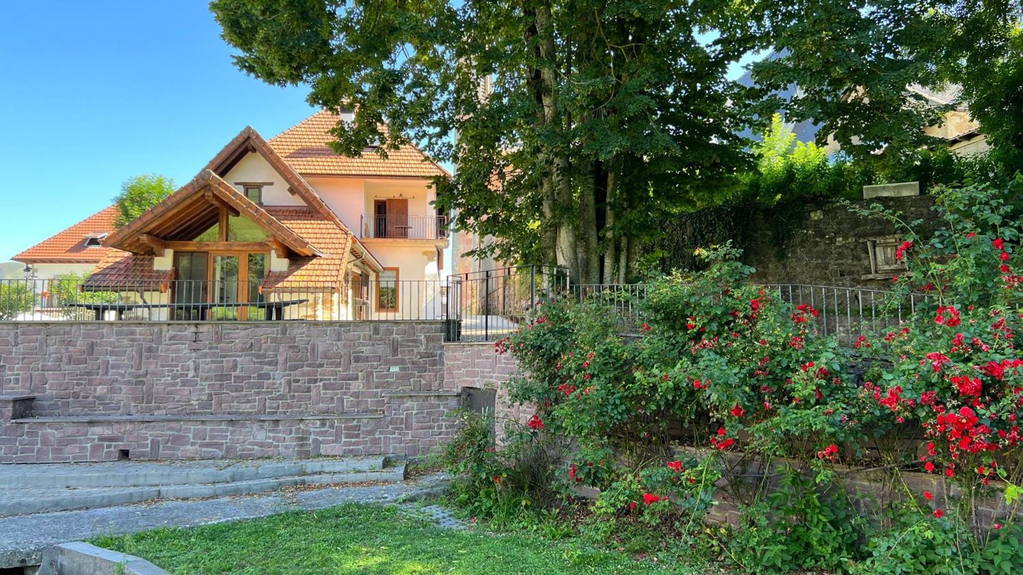 Casa Rural Roncesvalles Espinal-Auzperri ภายนอก รูปภาพ